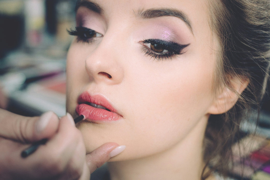Top 5 Makeup Must-Haves Every Woman Should Own in 2025