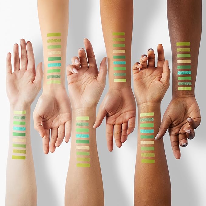 9 Colors Shimmer Matte Green Eyeshadow Palette. Highly Pigmented Light Green Eyeshadow Dark Green Eye shadow Paleta.Blendability Shiny Matte Green Makeup Powder Palet.paleta de sombras de ojos verdes