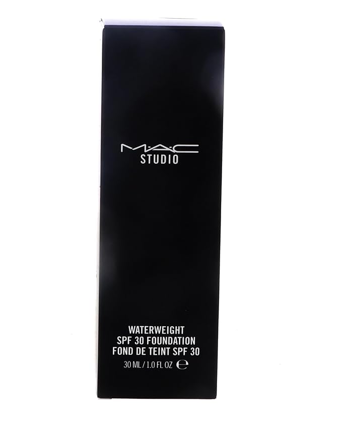 MAC Studio Waterweight Spf 30 Foundation NC20