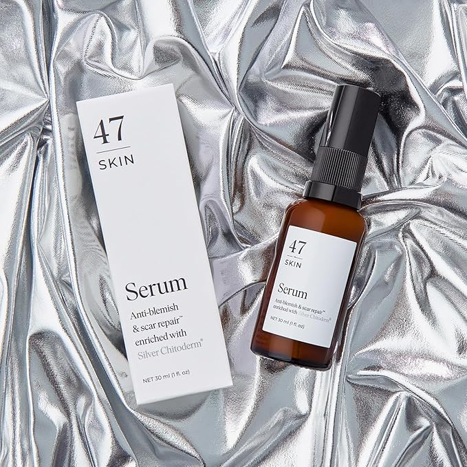 | Hydrating Face Serum with Silver Chitoderm for ALL Skin Types | Clears Acne, Prevents & Heals Breakouts & Blemishes, Repairs Scars | Moisturises and Nourishes For Smooth Skin | 30ml